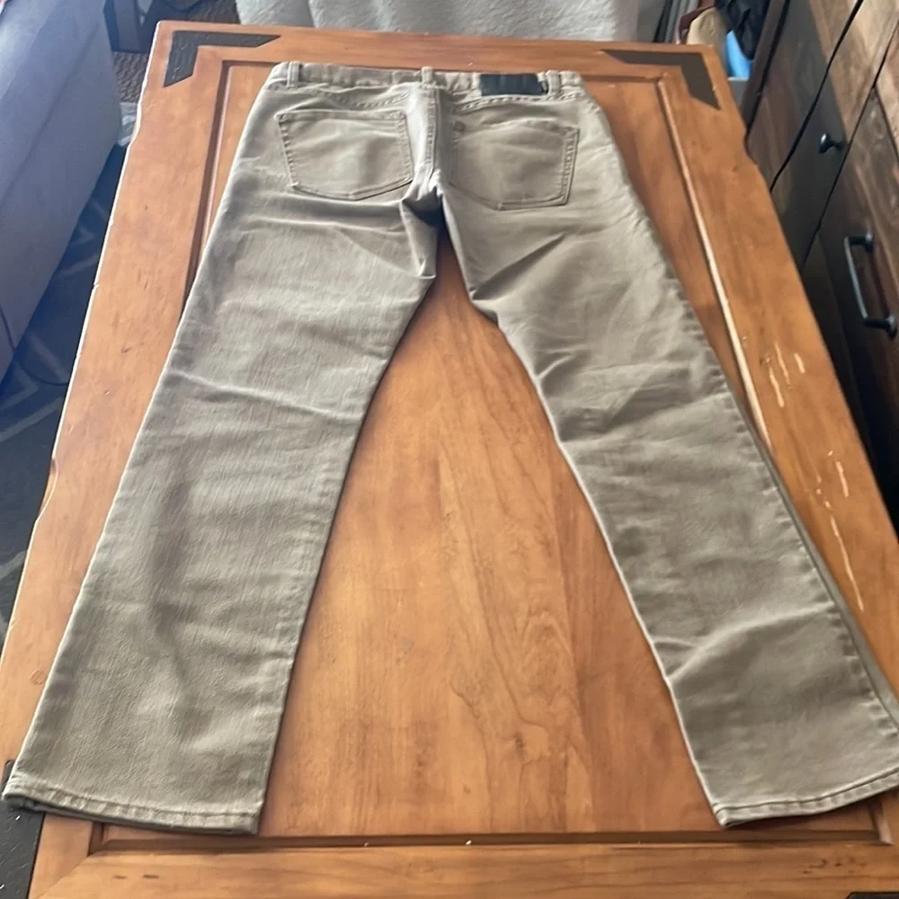 RVCA Daggers Denim Size 32